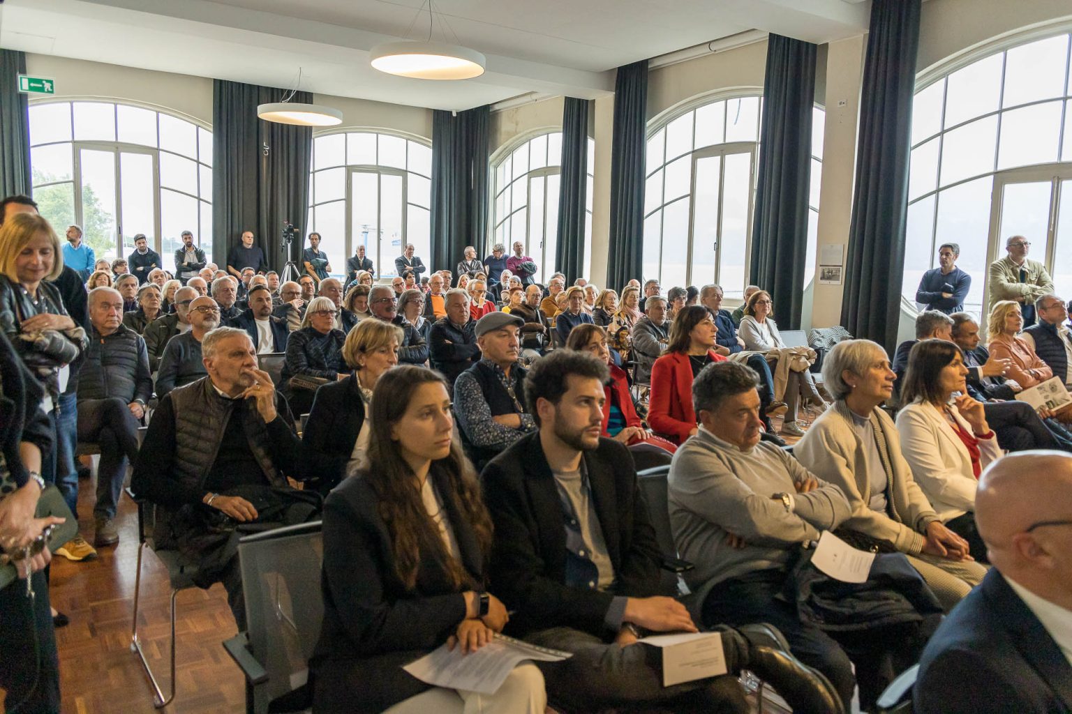 Conference photo 8